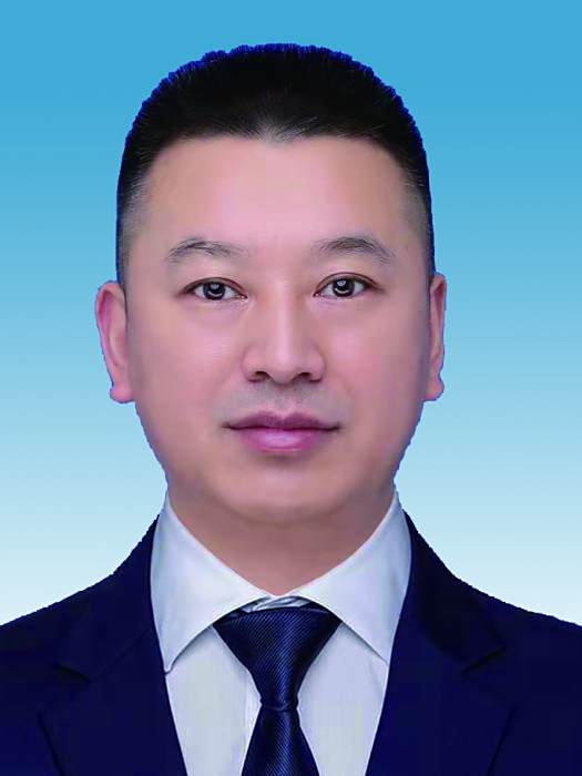 劉小波(重慶市長壽區招商投資促進局副局長) 劉小波(重慶市長壽區招商投資促進局副局長)