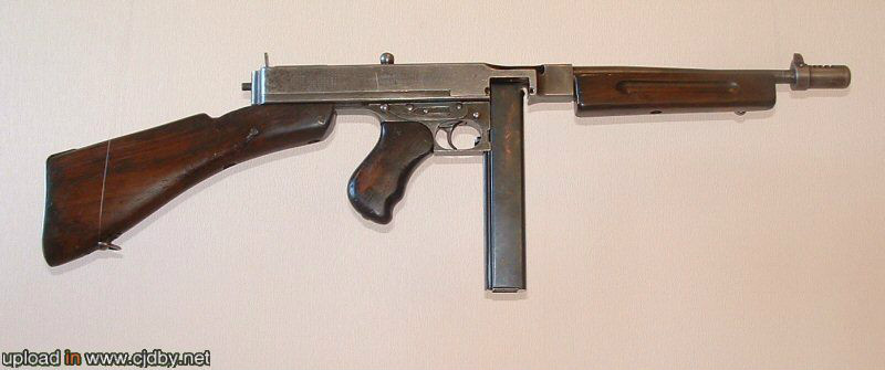 美國湯普森M1928A1式11.43MM衝鋒鎗