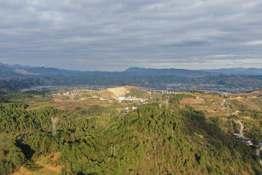 二寸界村 二寸界村