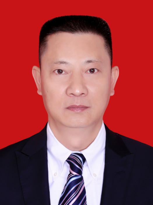 王忠彬(四川省成都市郫都區供銷合作社聯合社黨組書記、主任) 王忠彬(四川省成都市郫都區供銷合作社聯合社黨組書記、主任)