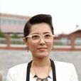 鐘艷(電視劇《旋風十一人》中的角色) 鐘艷(電視劇《旋風十一人》中的角色)
