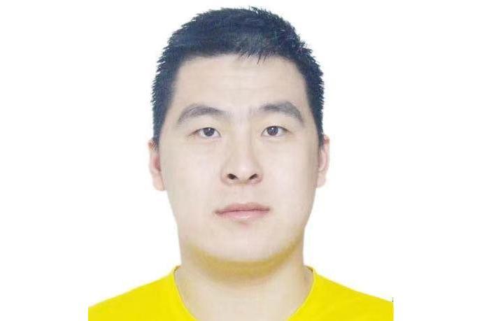 王雪峰(中國籃球運動員) 王雪峰(中國籃球運動員)