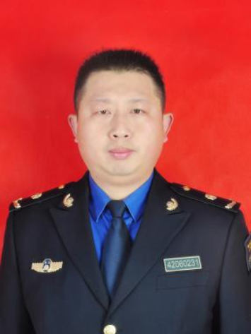 蔡偉(襄城區城市管理執行法局黨組成員、副局長) 蔡偉(襄城區城市管理執行法局黨組成員、副局長)