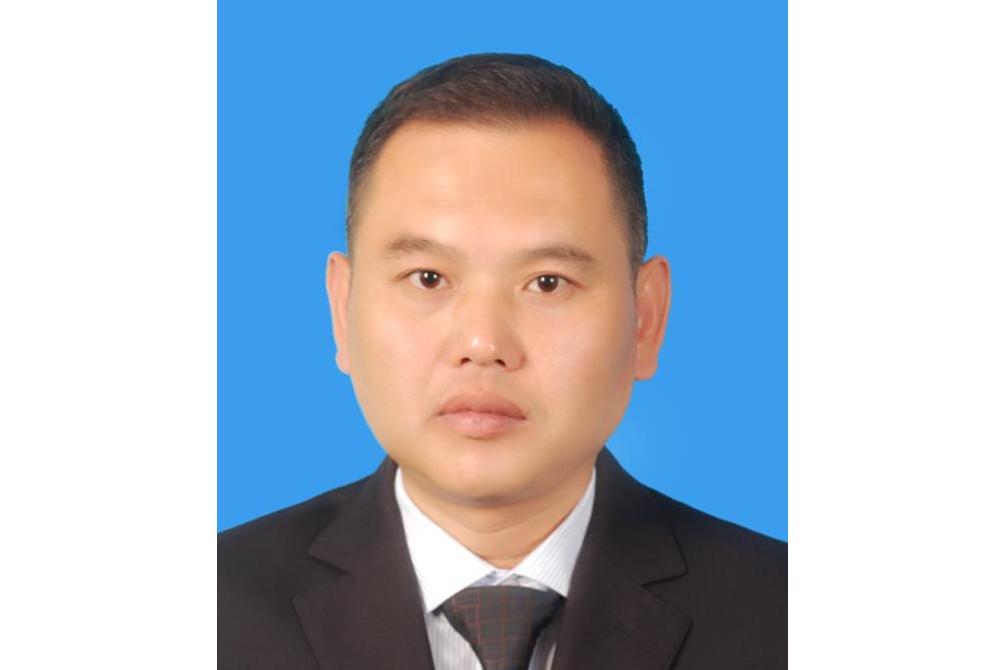 王昕(阜陽市潁州區西湖鎮黨委委員、紀委書記) 王昕(阜陽市潁州區西湖鎮黨委委員、紀委書記)
