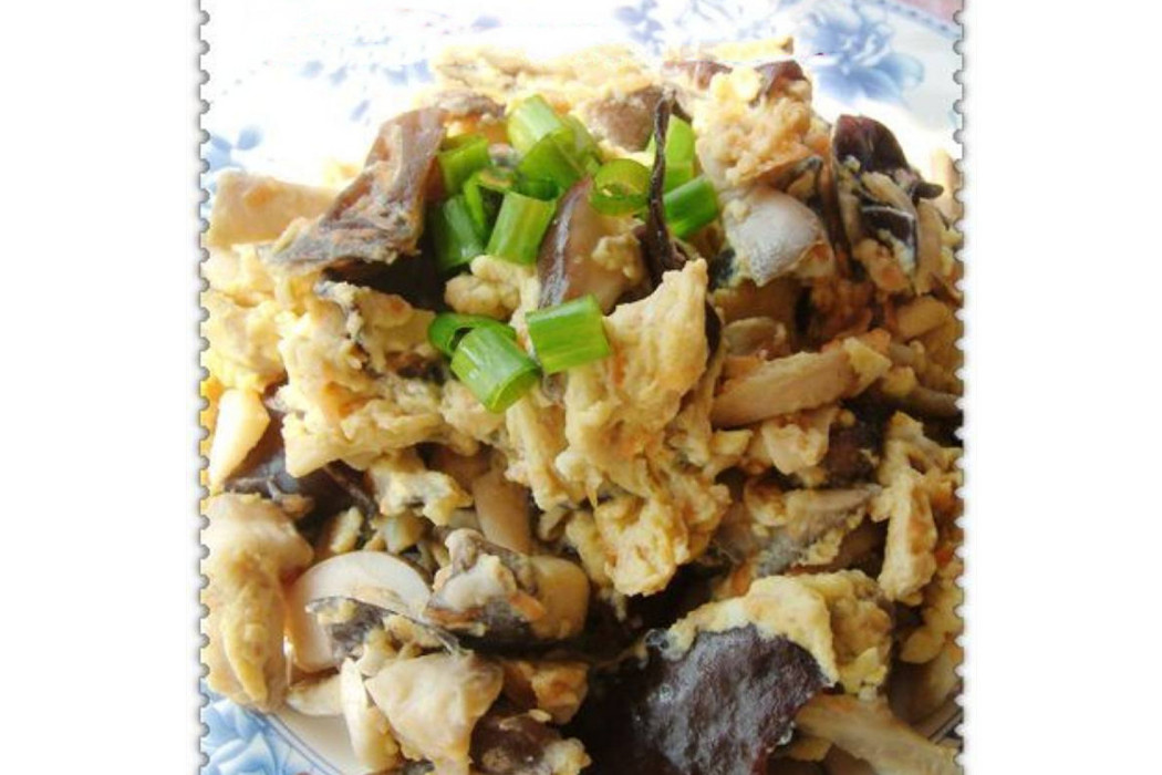 菌菇滑蛋 菌菇滑蛋