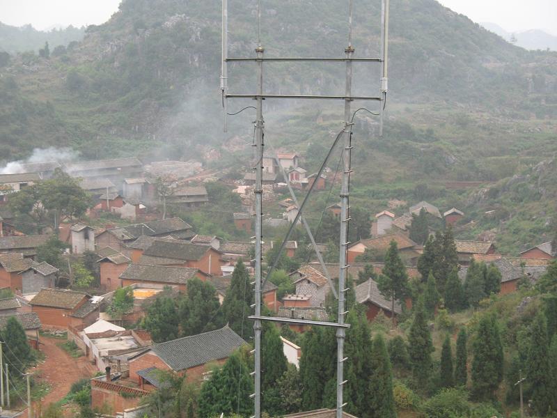 糯衣中寨村 糯衣中寨村