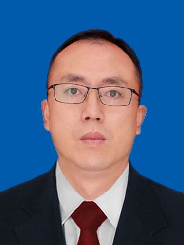 何靜(四川省甘孜藏族自治州瀘定縣監委委員) 何靜(四川省甘孜藏族自治州瀘定縣監委委員)