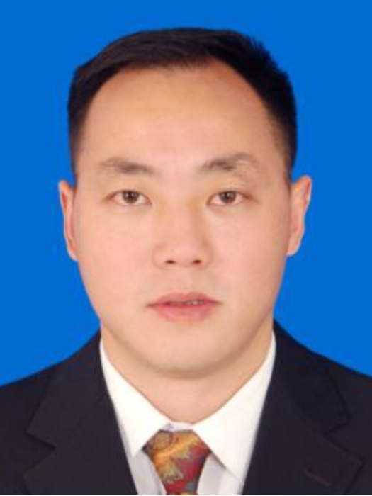 劉洪(四川省邛崍市行政審批局黨組成員、羊安分中心主任) 劉洪(四川省邛崍市行政審批局黨組成員、羊安分中心主任)