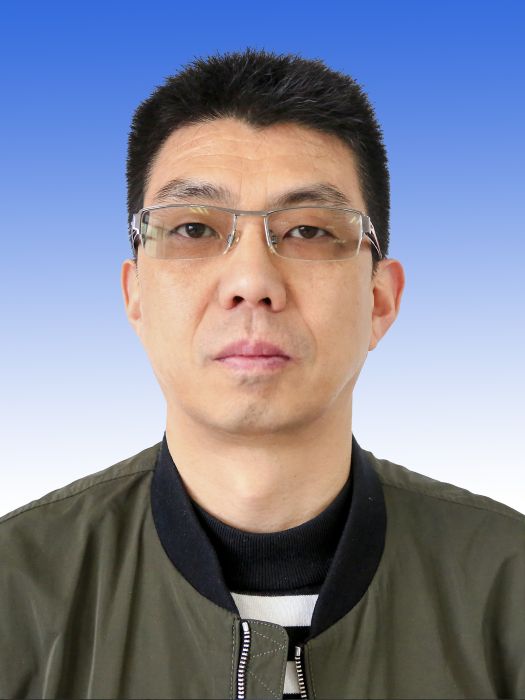 易勇(四川省雅安經濟開發區管委會原副主任) 易勇(四川省雅安經濟開發區管委會原副主任)