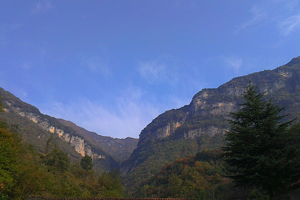 望佛山村 望佛山村