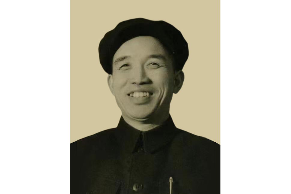 任虹(中國兒童藝術劇院首任院長) 任虹(中國兒童藝術劇院首任院長)