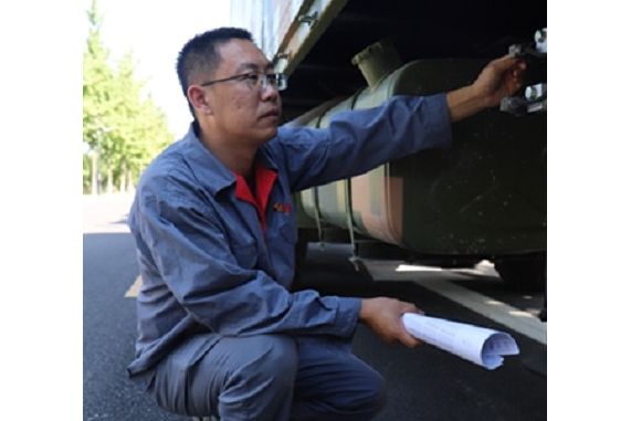李敏敏(濟南薩博特種汽車有限公司特種汽車研發中心高級工程師) 李敏敏(濟南薩博特種汽車有限公司特種汽車研發中心高級工程師)