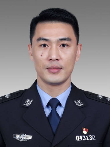 孫超(浙江省上虞區杭州灣綜合管理辦黨工委委員、副主任、新區派出所所長) 孫超(浙江省上虞區杭州灣綜合管理辦黨工委委員、副主任、新區派出所所長)