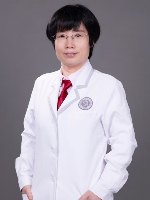 馮燁(重慶北部寬仁醫院副主任醫師) 馮燁(重慶北部寬仁醫院副主任醫師)