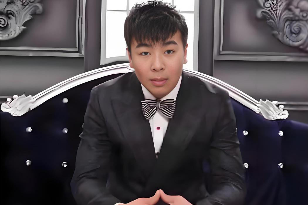 濤子(哈爾濱吉他家協會常務理事) 濤子(哈爾濱吉他家協會常務理事)