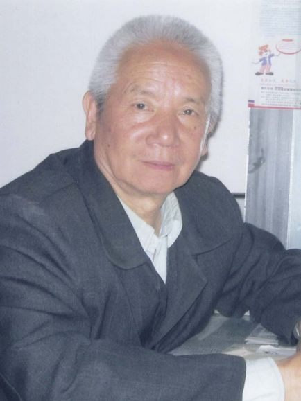 何明智(昆工教師) 何明智(昆工教師)