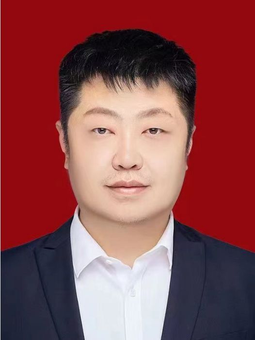 何偉(山西省大同市新榮區政府黨組成員、副區長) 何偉(山西省大同市新榮區政府黨組成員、副區長)