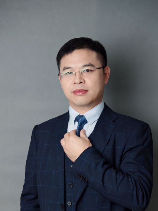 易永鋒(長沙智慧財產權律師) 易永鋒(長沙智慧財產權律師)