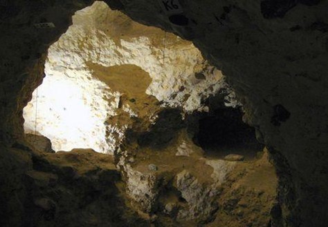 斯皮耶納新石器時代的燧石礦