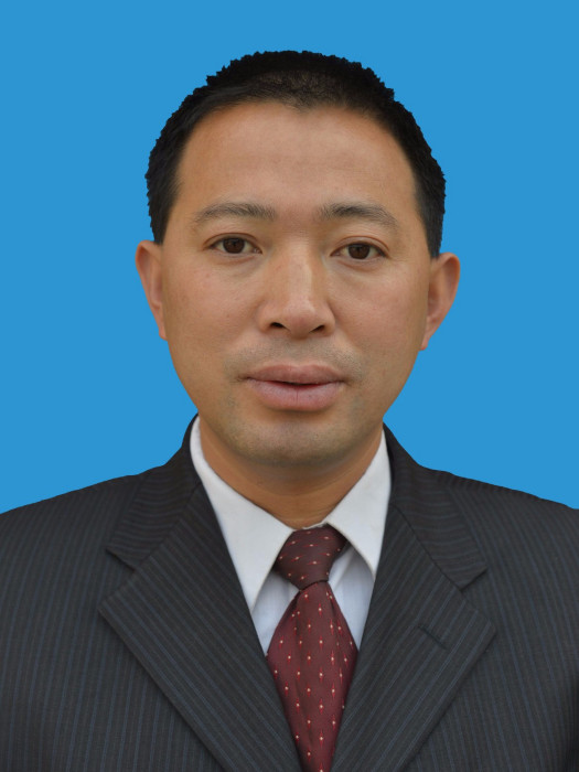 楊正龍(貴州省印江自治縣板溪鎮黨委書記) 楊正龍(貴州省印江自治縣板溪鎮黨委書記)