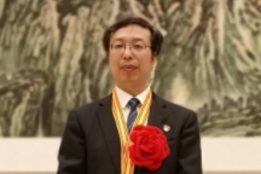 張光輝(四川達鋼集團達興能源公司化工研究所所長) 張光輝(四川達鋼集團達興能源公司化工研究所所長)