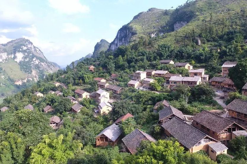 板萬村 板萬村