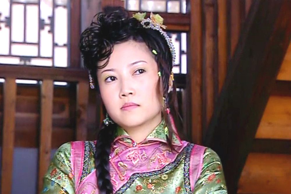 玉葉(古裝劇《人小鬼大劉羅鍋》中的角色) 玉葉(古裝劇《人小鬼大劉羅鍋》中的角色)