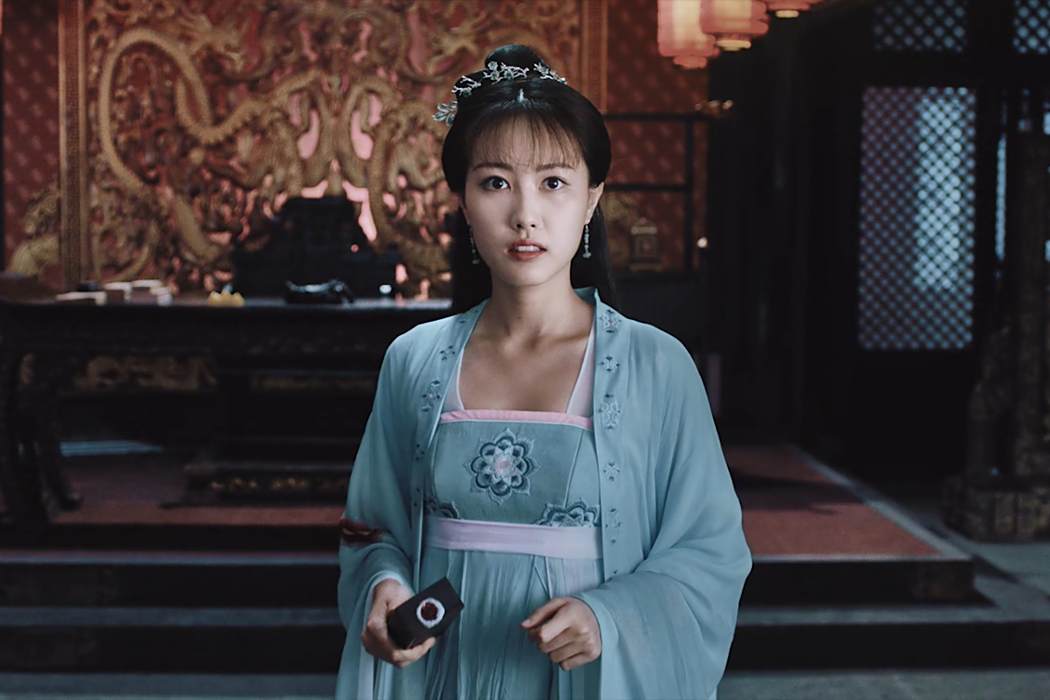 封如月 封如月