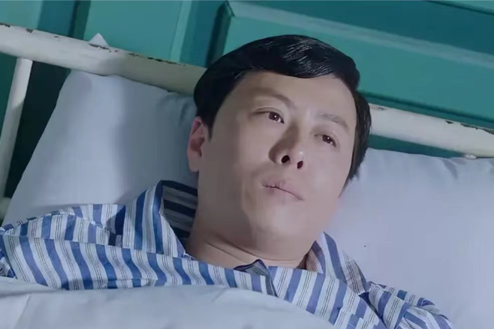 周鵬(近代革命劇《刀尖》中的角色) 周鵬(近代革命劇《刀尖》中的角色)