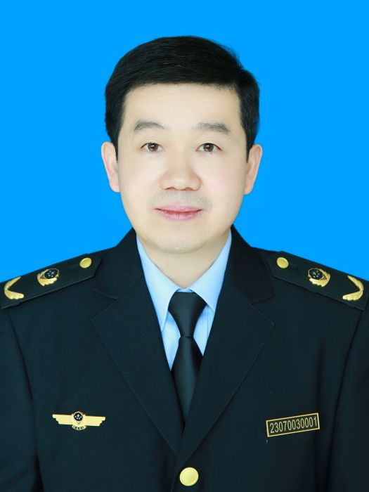 王華南(四川省廣元市市場監督管理局黨組書記、局長) 王華南(四川省廣元市市場監督管理局黨組書記、局長)