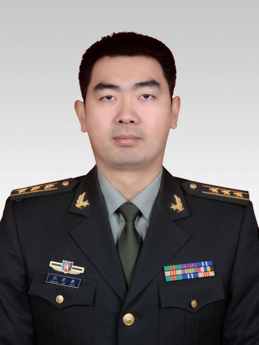 張家豪(四川省馬爾康市委常委、市人武部部長) 張家豪(四川省馬爾康市委常委、市人武部部長)