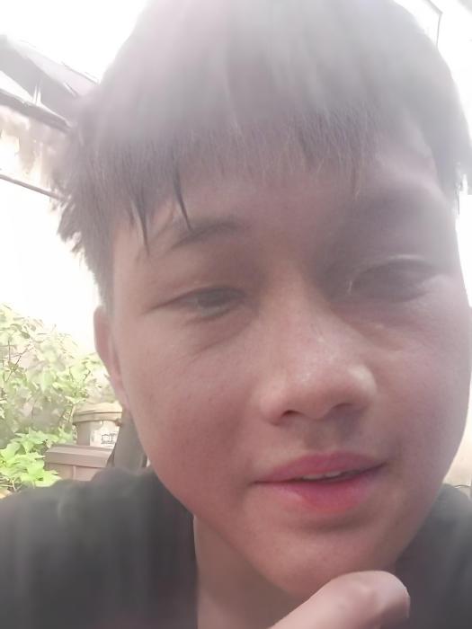 小楊. 小楊.