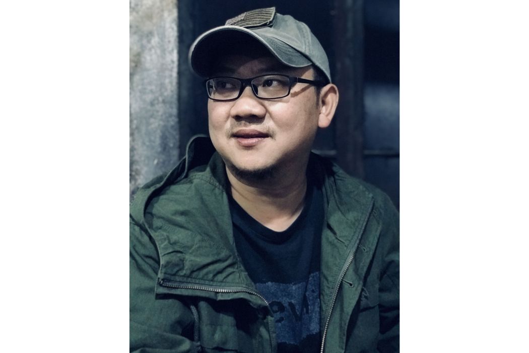 王向東(中國四川籍藝術家) 王向東(中國四川籍藝術家)