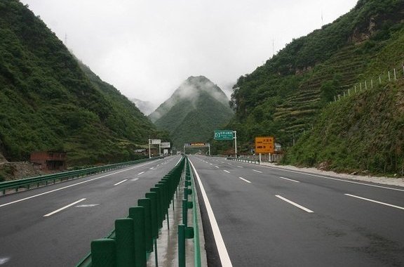 包頭－茂名高速公路(G65（中國包茂高速公路）)
