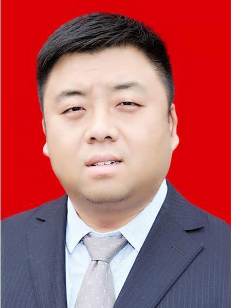 張冬(陝西省銅川市統計局黨組成員、副局長) 張冬(陝西省銅川市統計局黨組成員、副局長)