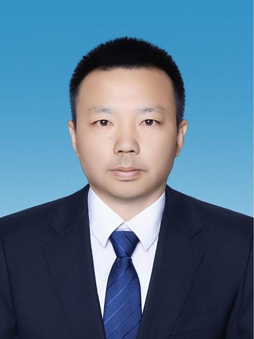 楊小波(內蒙古自治區烏蘭察布市應急管理局黨委委員、政治部主任)