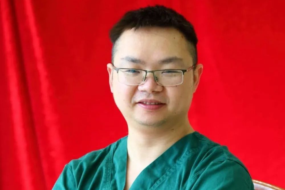 黃小強(中山市小欖人民醫院醫生、援鄂院感專家) 黃小強(中山市小欖人民醫院醫生、援鄂院感專家)
