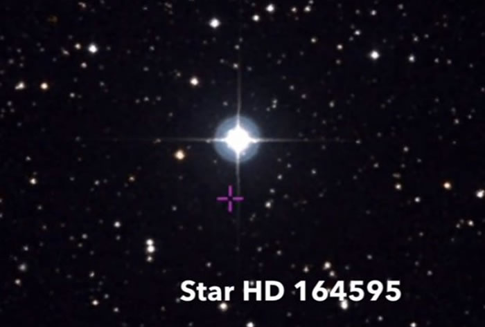 HD164595