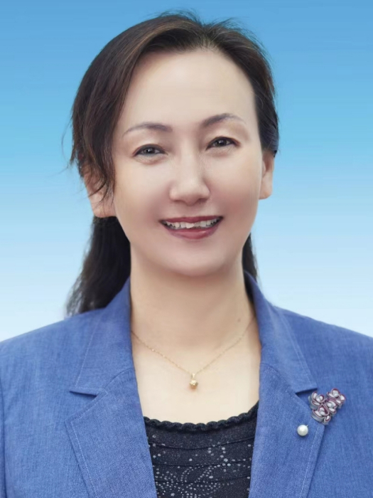 李君(內蒙古自治區阿拉善盟教育體育局黨組成員、副局長、盟教體系統黨工委委員) 李君(內蒙古自治區阿拉善盟教育體育局黨組成員、副局長、盟教體系統黨工委委員)