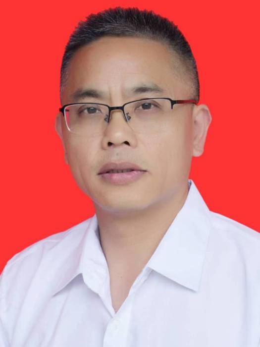 徐忠林(江西省宜春市奉新縣自然資源局副科級幹部) 徐忠林(江西省宜春市奉新縣自然資源局副科級幹部)