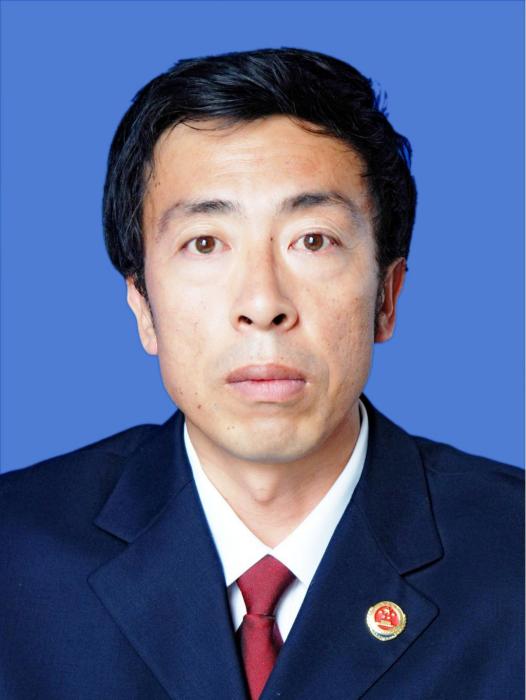 周剛(甘肅省定西市安定區人民檢察院黨組成員、副檢察長、一級檢察官) 周剛(甘肅省定西市安定區人民檢察院黨組成員、副檢察長、一級檢察官)