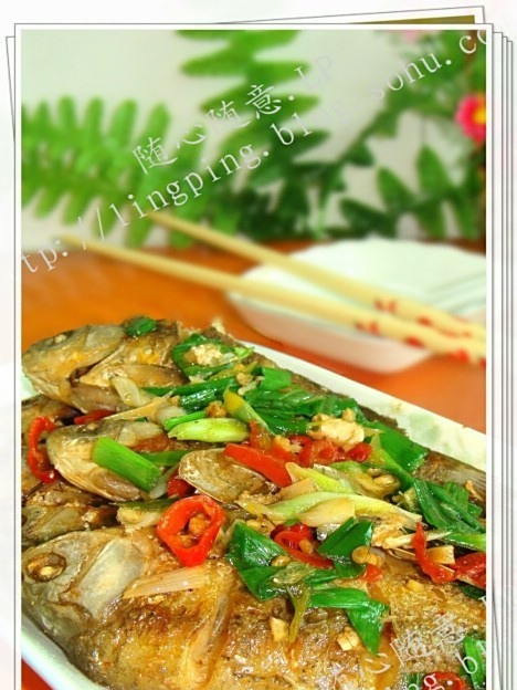 蒜香小鯽魚 蒜香小鯽魚