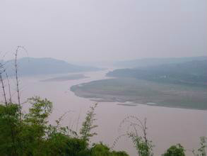 兆雅鎮河流