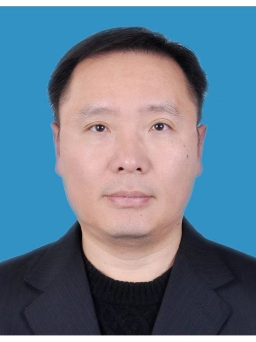 梁強(德州職業技術學院黨委委員、副院長) 梁強(德州職業技術學院黨委委員、副院長)