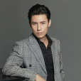 王羿均 王羿均