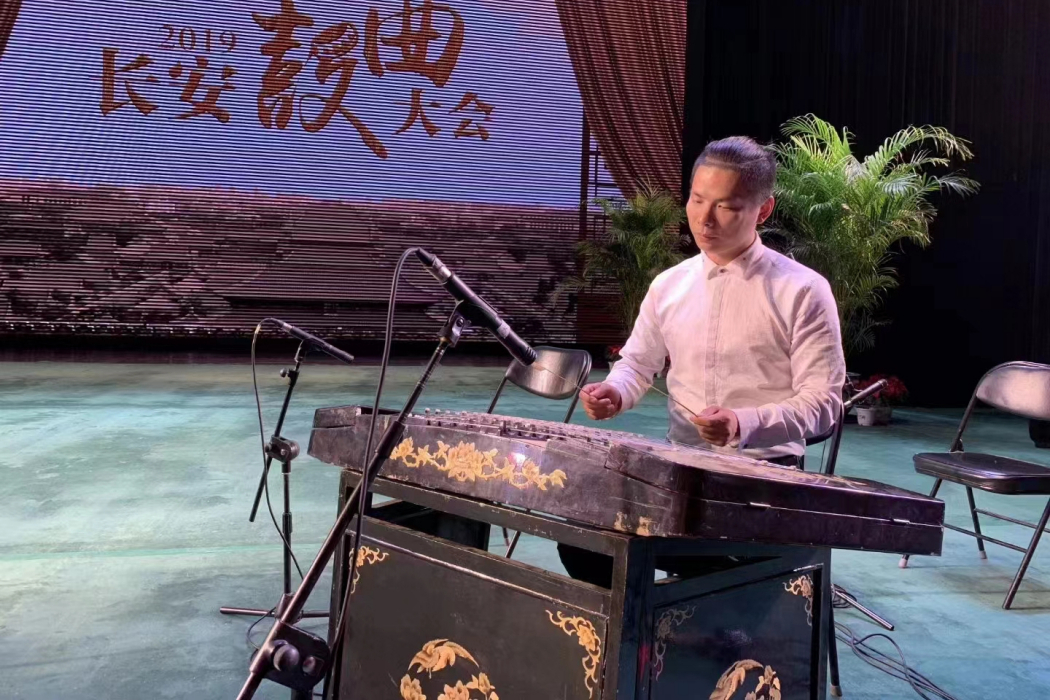 王龍東浩 王龍東浩