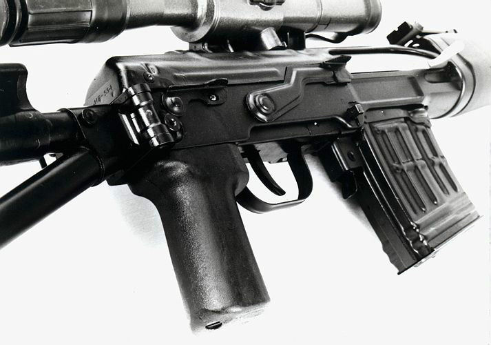 SVDS 狙擊步槍