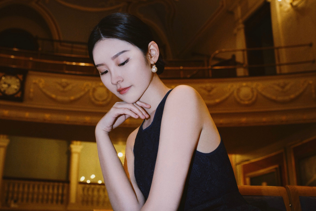 李悅萌 李悅萌