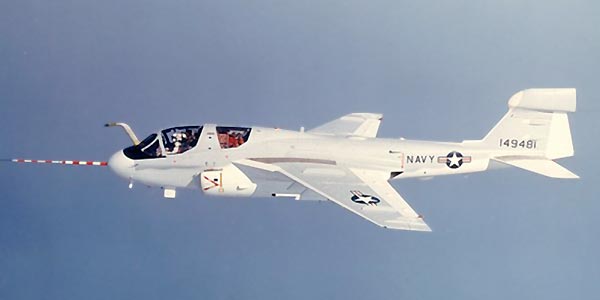 EA-6徘徊者式電子作戰機