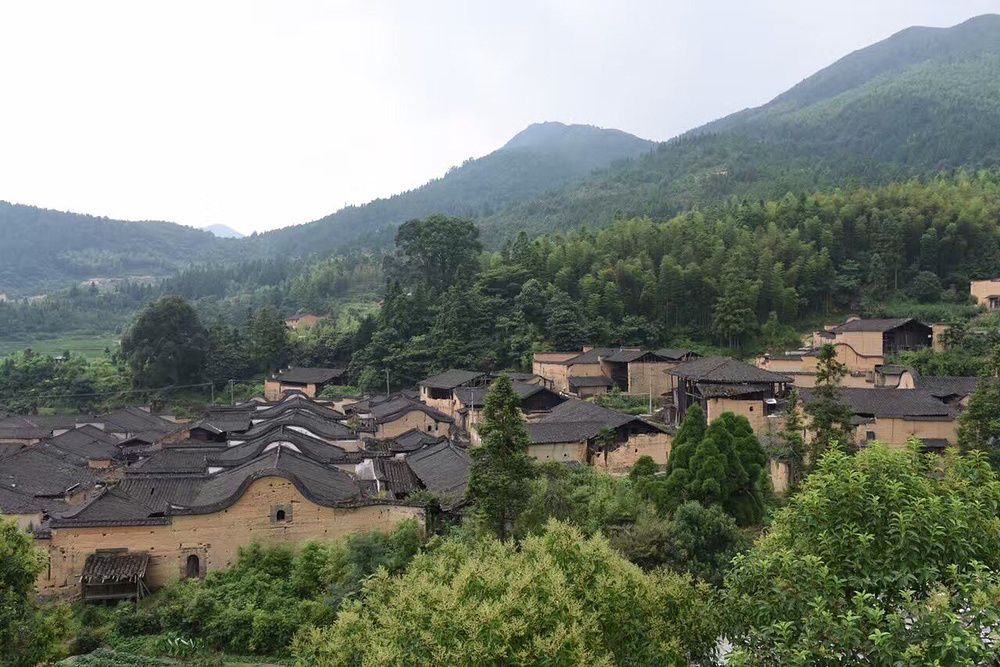 前洋村(福建省福州市晉安區壽山鄉下轄村) 前洋村(福建省福州市晉安區壽山鄉下轄村)